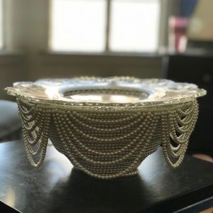 Beautiful Pearl Cakestand